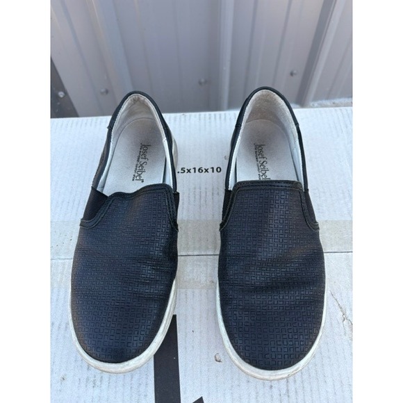 Josef Seibel Other - Josef Seibel Mens Black Leather Textured Slip On Sneakers 23962 Size 38